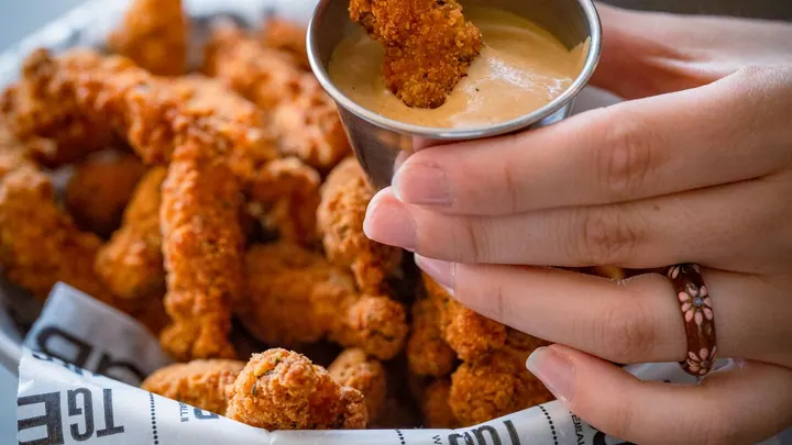 3 pc Crispy Tender Combo - Wingstop menu item, price and calories