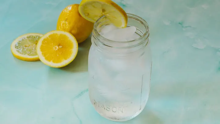 52 oz Simply Lemonade® - Wingstop menu item, price and calories